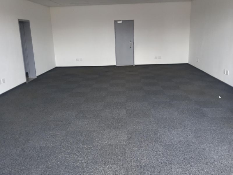 Warehouse ,  Office Space to Let in Irene, Centurion - Photo 4