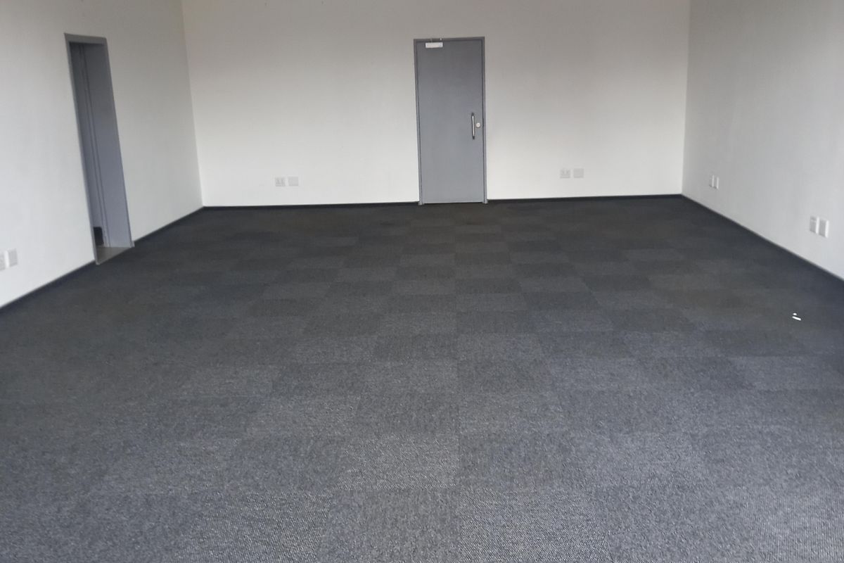 Warehouse ,  Office Space to Let in Irene, Centurion - Photo 4