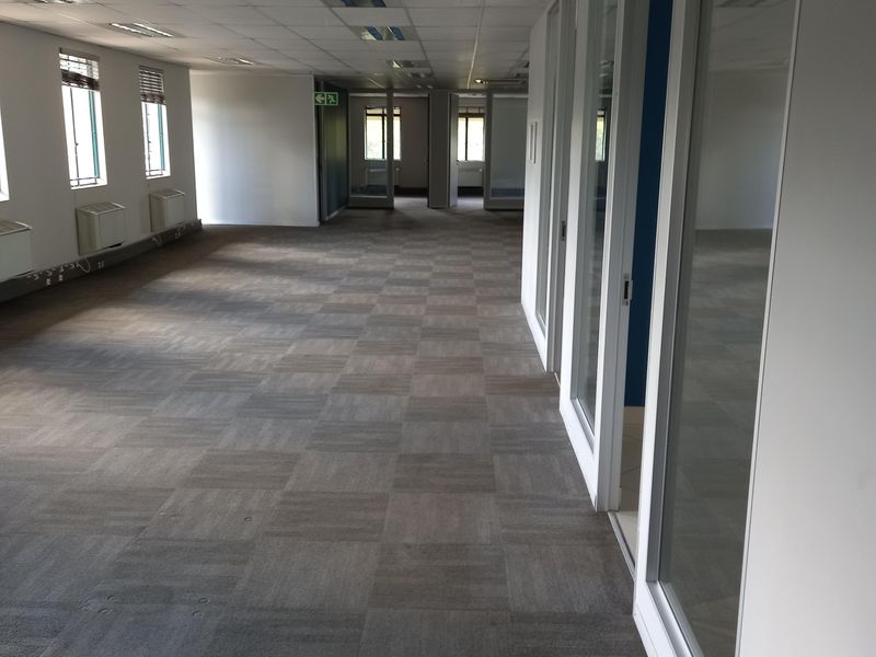 Premuim office space to rent in Hatfeild Pretoria - Photo 3