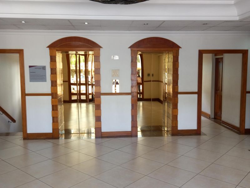 Premuim office space to rent in Hatfeild Pretoria - Photo 1