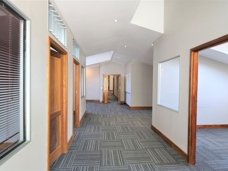 Commercial Standalone Building of 800m2 For Sale in 41 Wessels Road in Rivonia Edenburg - Photo 7