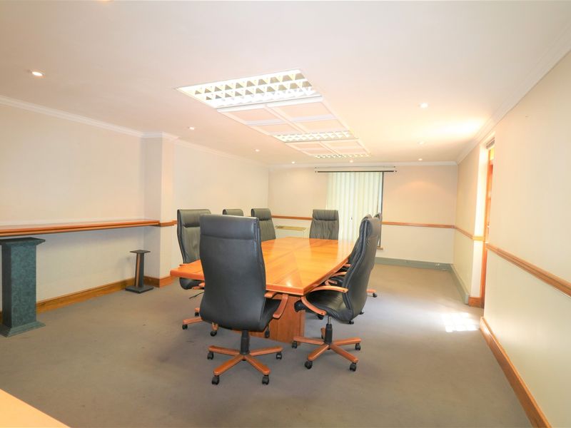 Commercial Standalone Building of 800m2 For Sale in 41 Wessels Road in Rivonia Edenburg - Photo 6
