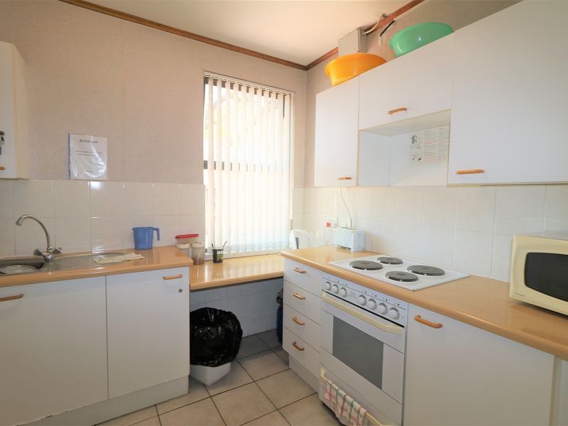 Commercial Standalone Building of 800m2 For Sale in 41 Wessels Road in Rivonia Edenburg - Photo 10