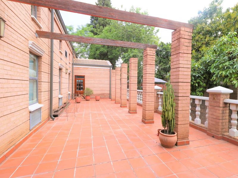 Commercial Standalone Building of 800m2 For Sale in 41 Wessels Road in Rivonia Edenburg - Photo 5