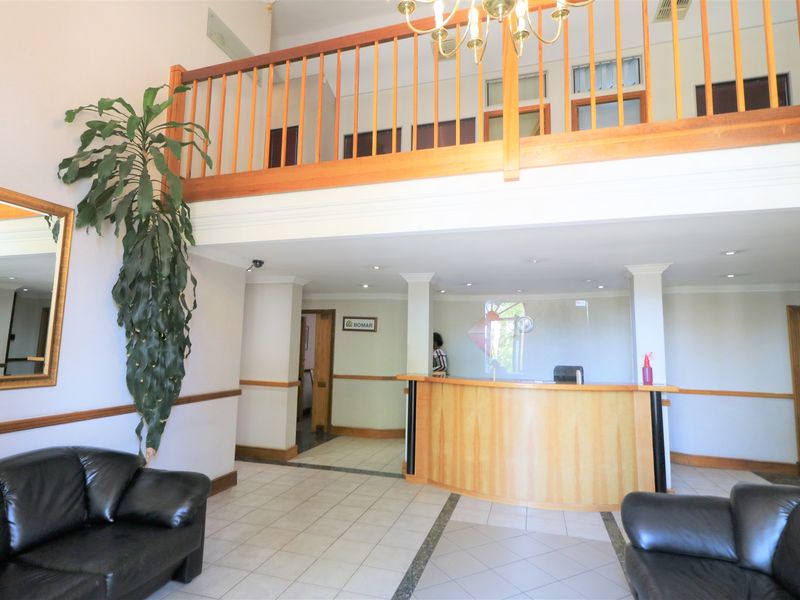 Commercial Standalone Building of 800m2 For Sale in 41 Wessels Road in Rivonia Edenburg - Photo 2