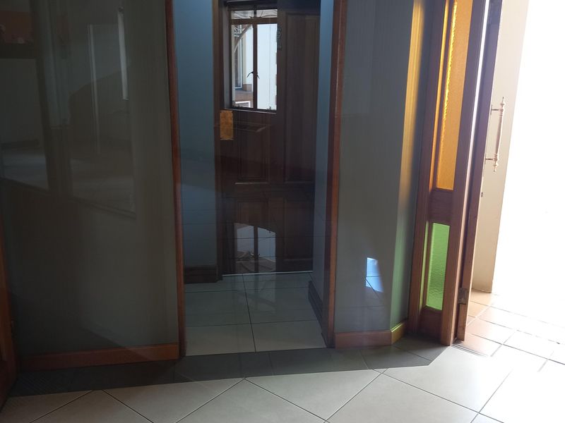 Premuim office to rent in Hatfield - Photo 10