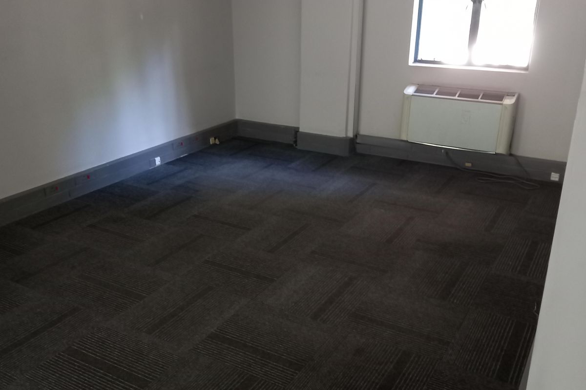 Premium office space to rent Hatfeild - Photo 3