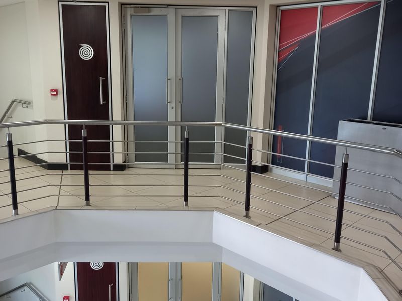 Premium office space to rent Hatfeild - Photo 2