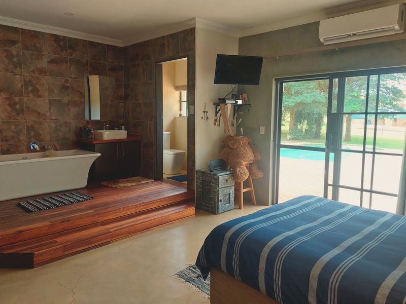 Exceptional Game and Pecan Farm - Luxury Living Meets Agricultural Excellence - Photo 10