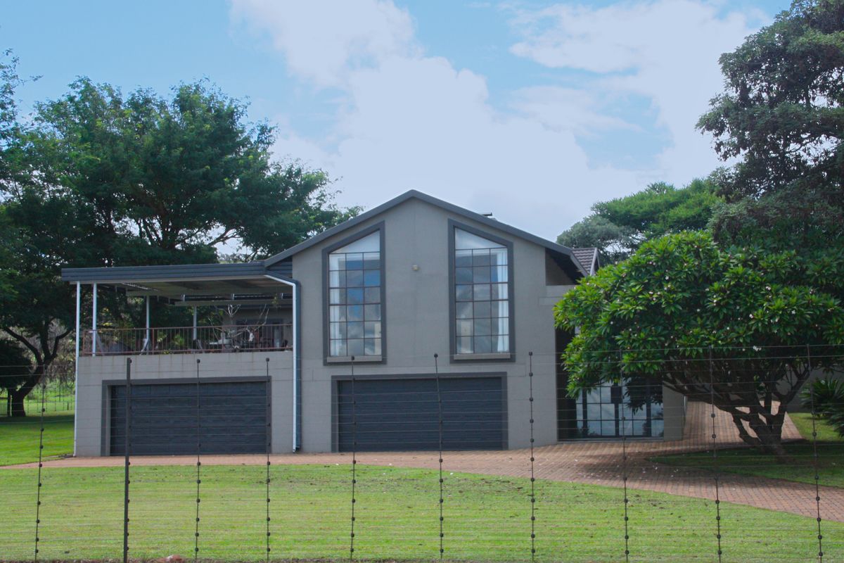 Exceptional Game and Pecan Farm - Luxury Living Meets Agricultural Excellence - Photo 3