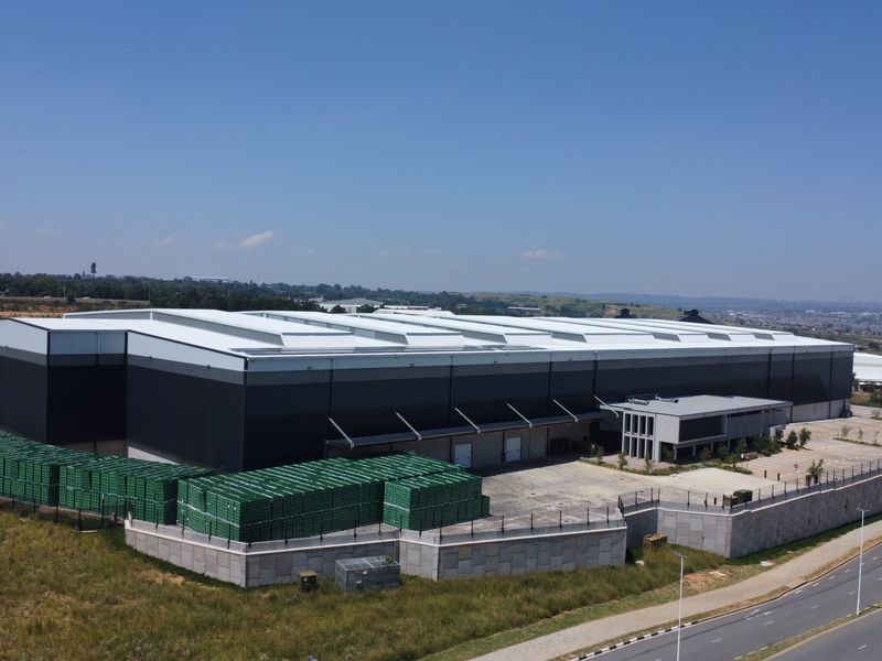 19099 sqm Warehouse to let in Longlake - Photo 9