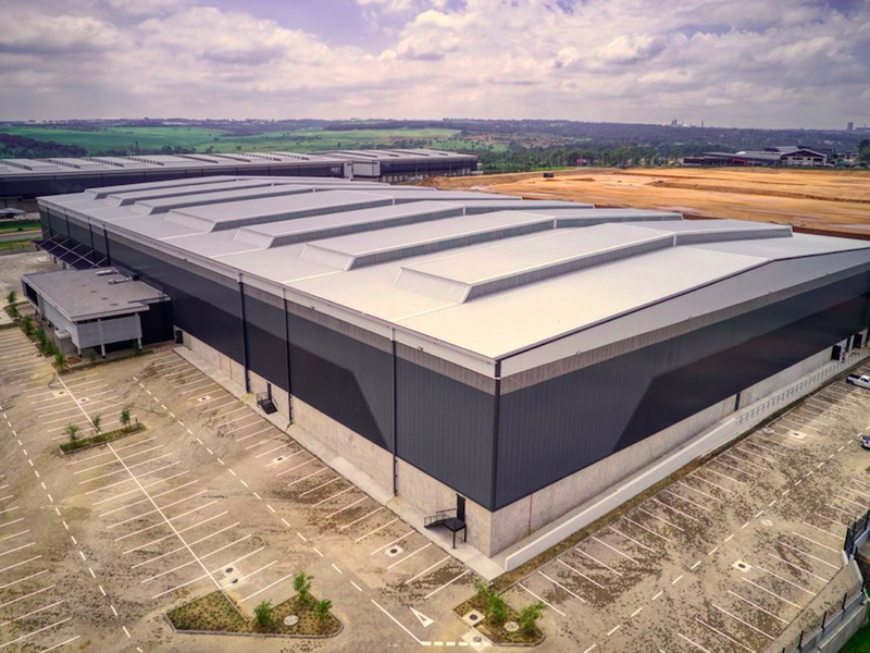 19099 sqm Warehouse to let in Longlake - Photo 6