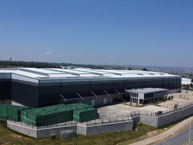 19099 sqm Warehouse to let in Longlake - Photo 7