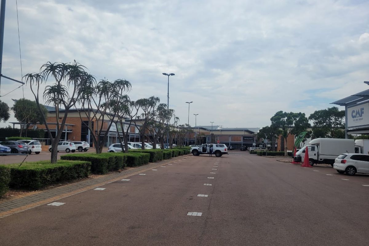 197m2 Warehouse TO LET in Eco Park - Photo 4