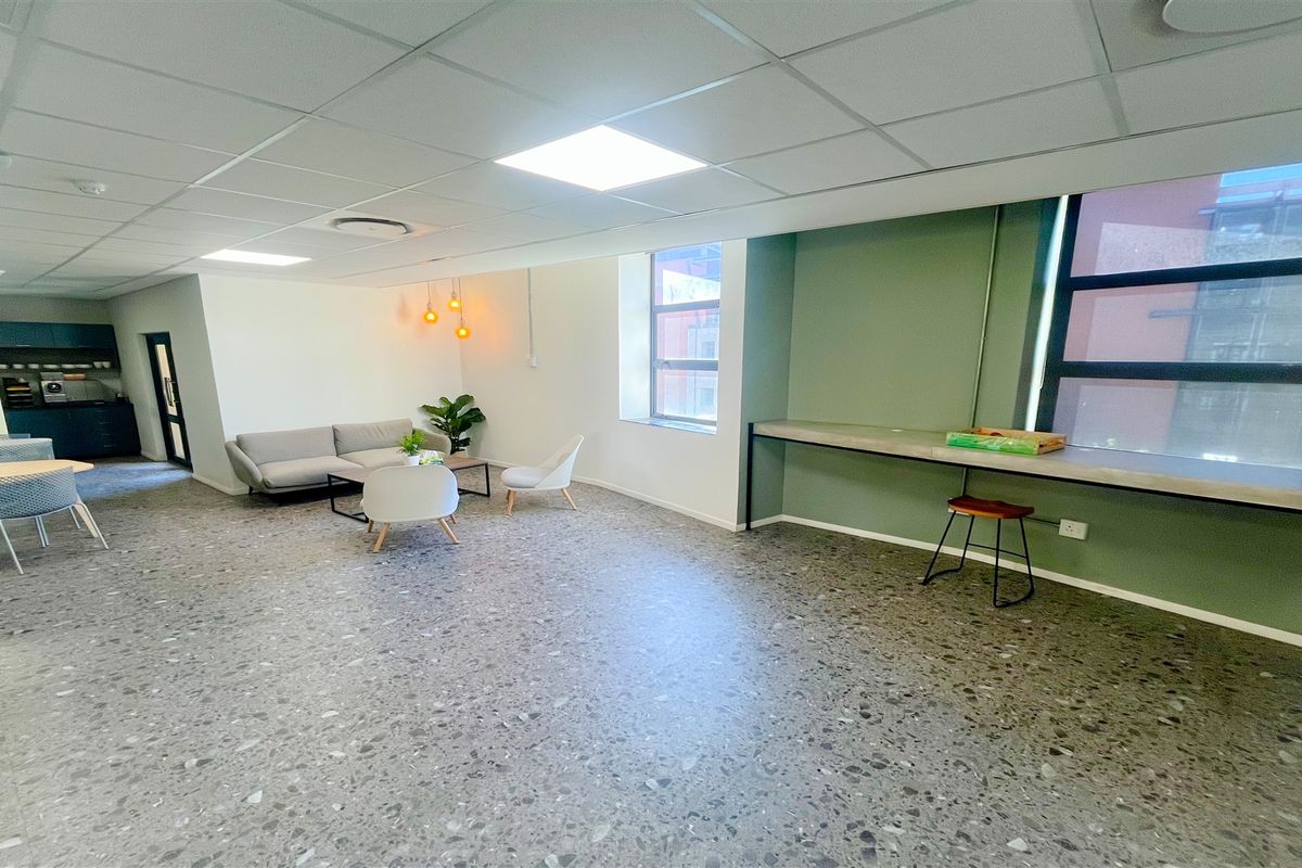 351m2 office space to rent in Melrose Arch - Photo 3