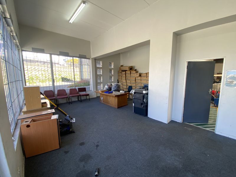 Prime Mini-Industrial Unit for Lease | Waterfall Crossing, Halfway House, Midrand - Photo 9