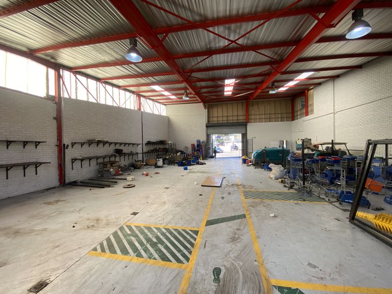 Prime Mini-Industrial Unit for Lease | Waterfall Crossing, Halfway House, Midrand - Photo 4