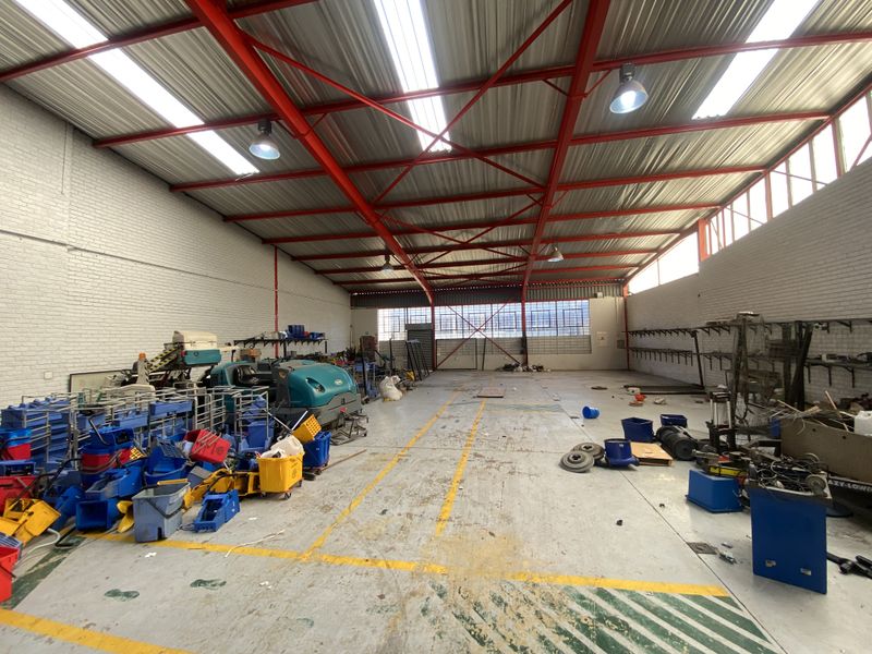 Prime Mini-Industrial Unit for Lease | Waterfall Crossing, Halfway House, Midrand - Photo 2