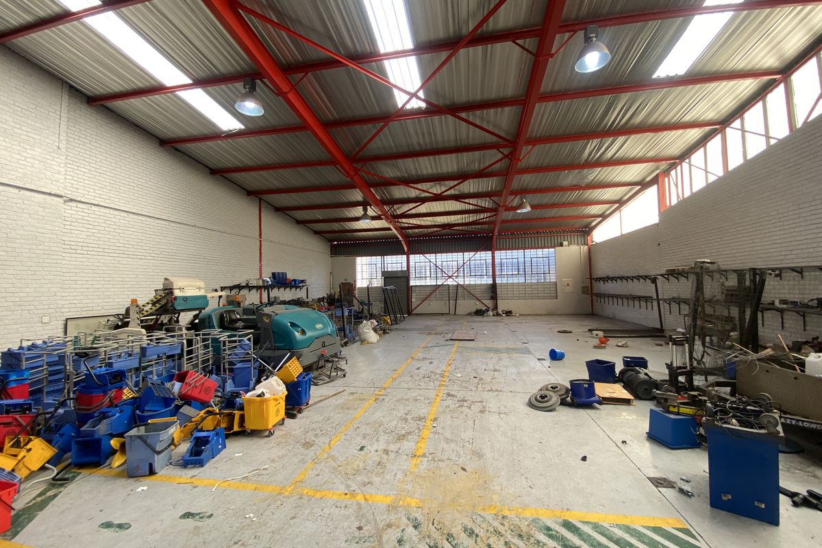 Prime Mini-Industrial Unit for Lease | Waterfall Crossing, Halfway House, Midrand - Photo 2