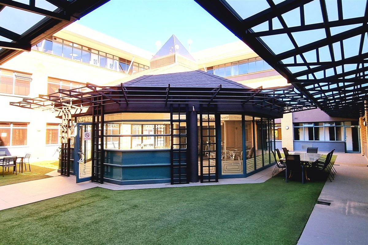 Office space to let on the 2nd floor of 371 Rivonia Boulvard - Photo 2