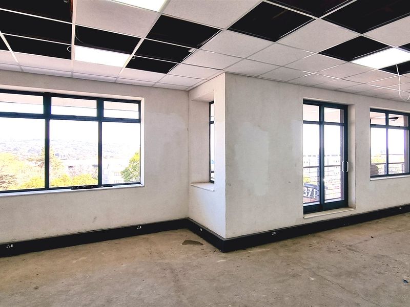 Office space to let on the 2nd floor of 371 Rivonia Boulvard - Photo 5