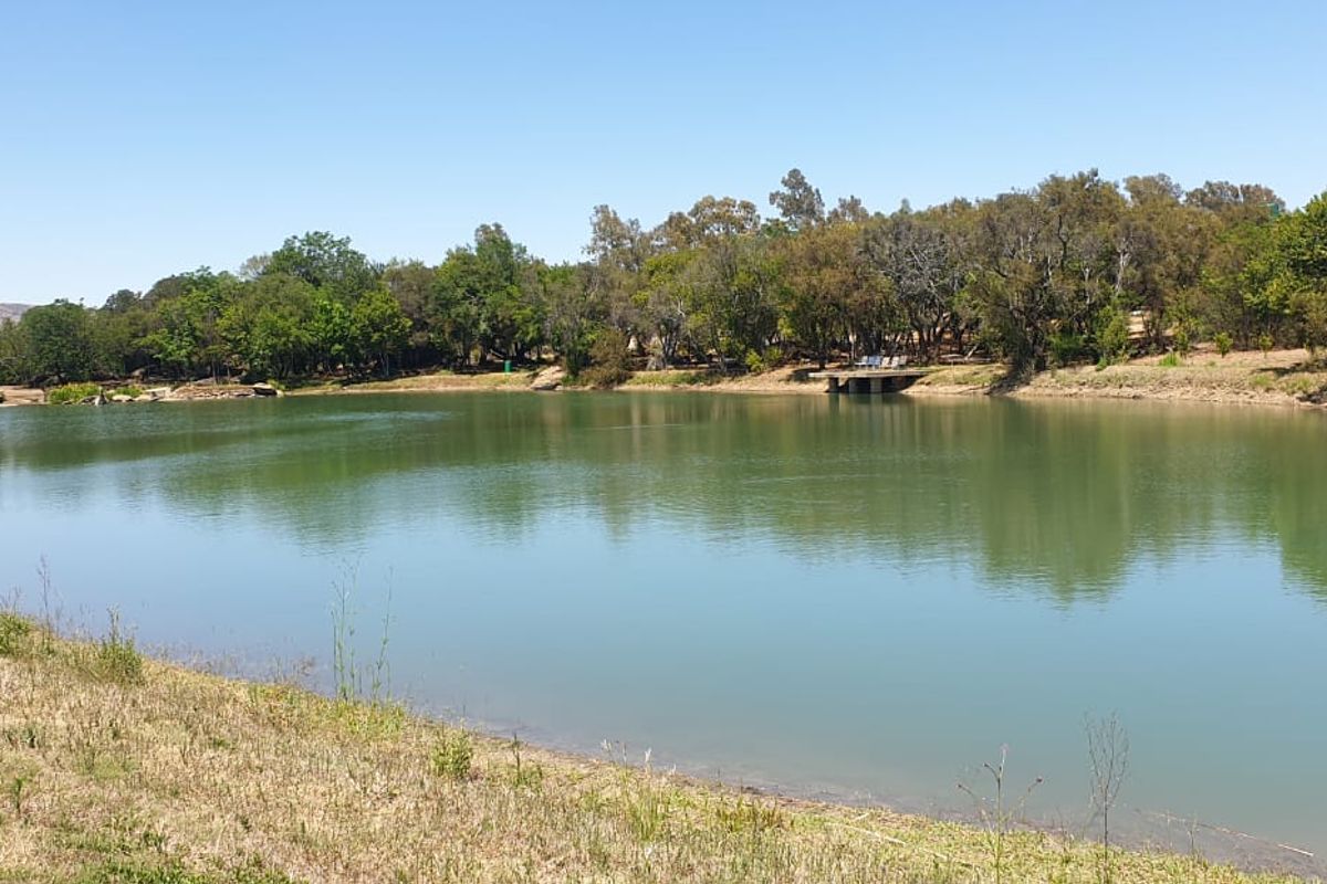 WATERSTONE ESTATE... Ideal Commercial Fish Farm... Agricultura, Livestock, Geared for EcoTourism. - Photo 2