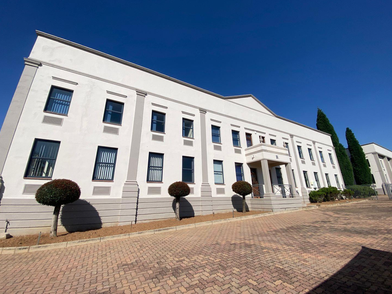 Premium 1,560m2 Industrial Warehouse To Let in Alphen Square West, Midrand – Ideal for Logistics - Photo 1