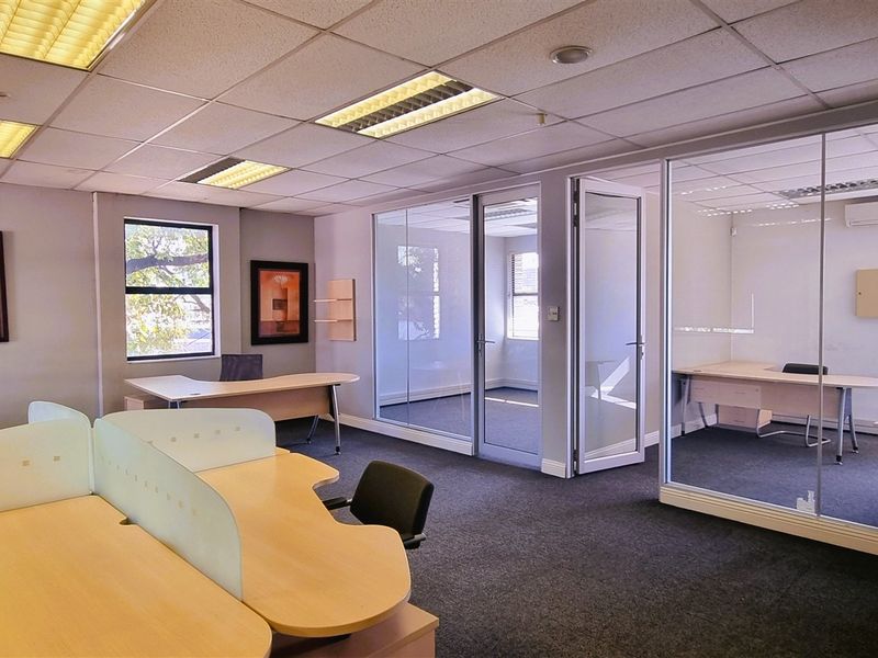 Freestanding building For Sale in Rivonia - Photo 6