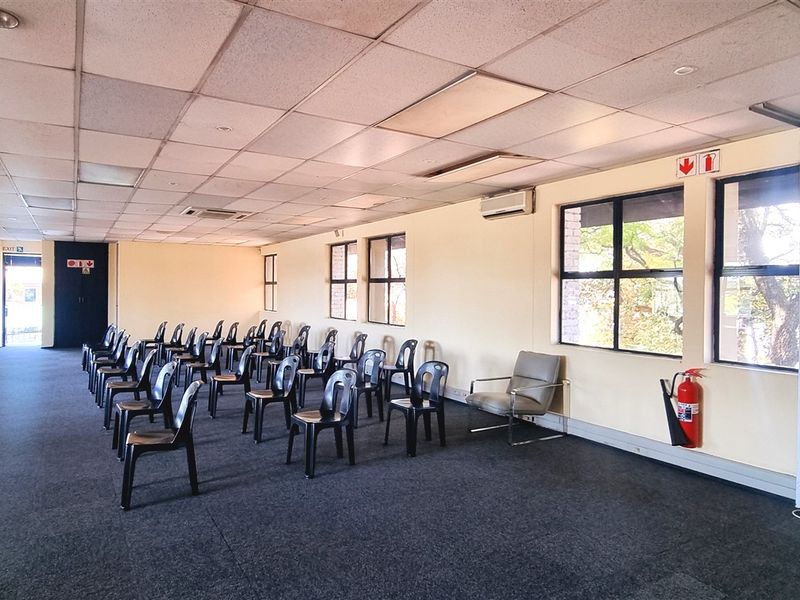 Freestanding building For Sale in Rivonia - Photo 9