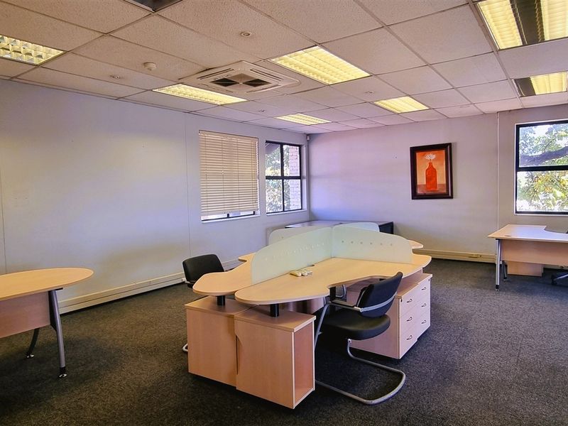 Freestanding building For Sale in Rivonia - Photo 7