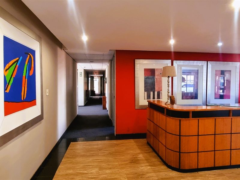 Freestanding building For Sale in Rivonia - Photo 3