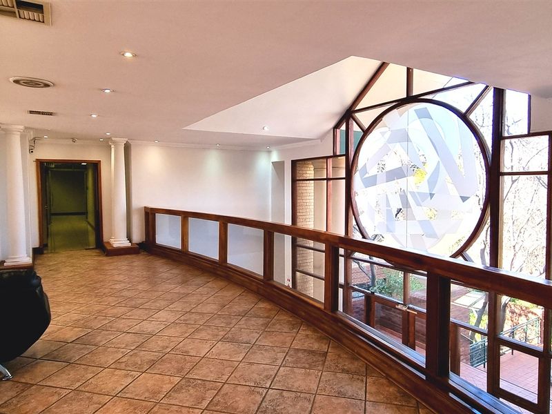 Office space to let in 6 Kikuyu Road - Photo 2