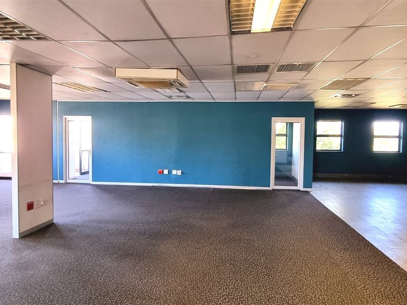 Office space to let in 6 Kikuyu Road - Photo 9