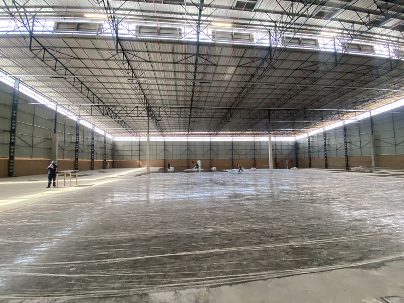 Brand New 5,473m2 Standalone Warehouse with Dock Levellers in Secure Northlink Industrial Park - Photo 5