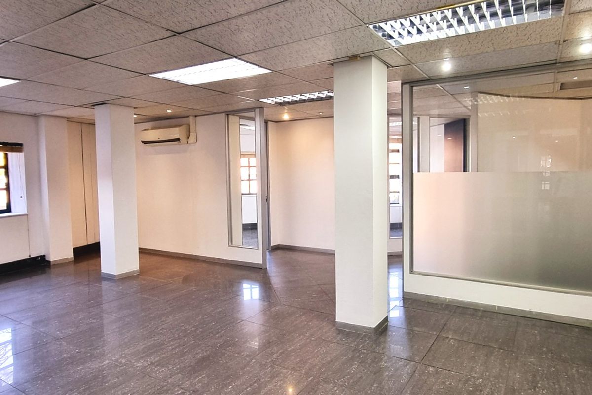 Office space to let in Eglin Road Sunninghill - Photo 5