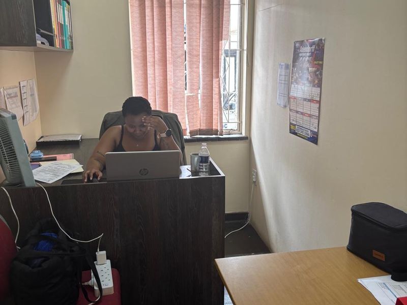 Industrial premises for sale at R1 995 000-00 (No Vat) in Pietermaritzburg central area - Photo 8