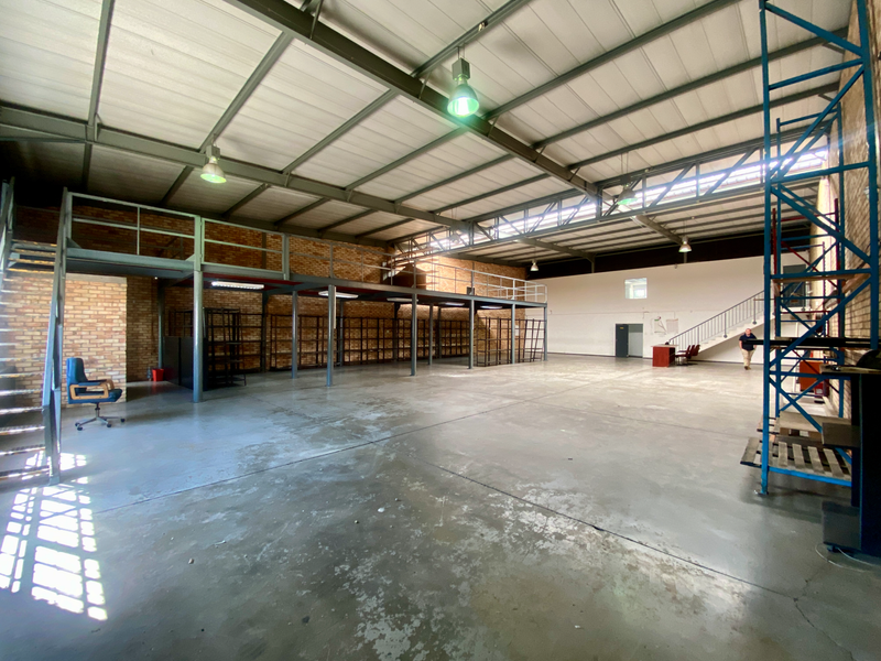 555m2 Industrial Warehouse To Let in Grand Central, Midrand - Photo 7