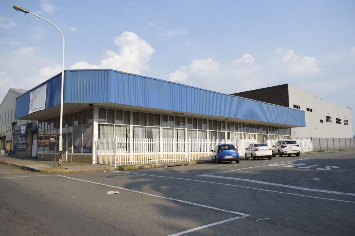 Commercial property for sale in Boksburg - Photo 3