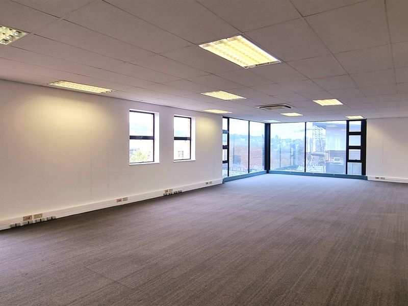 Office space to let in Kildrummy Office Park - Photo 7