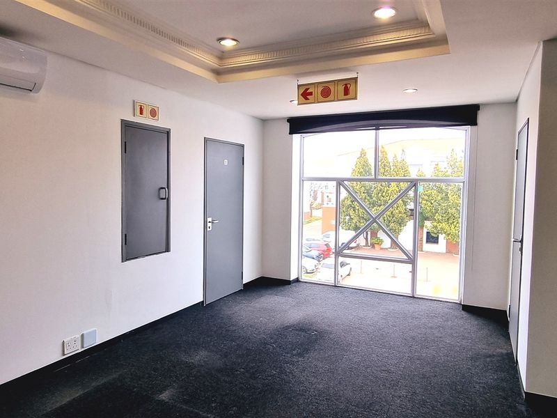 Office space to let in Wedgewood Office Park - Photo 5