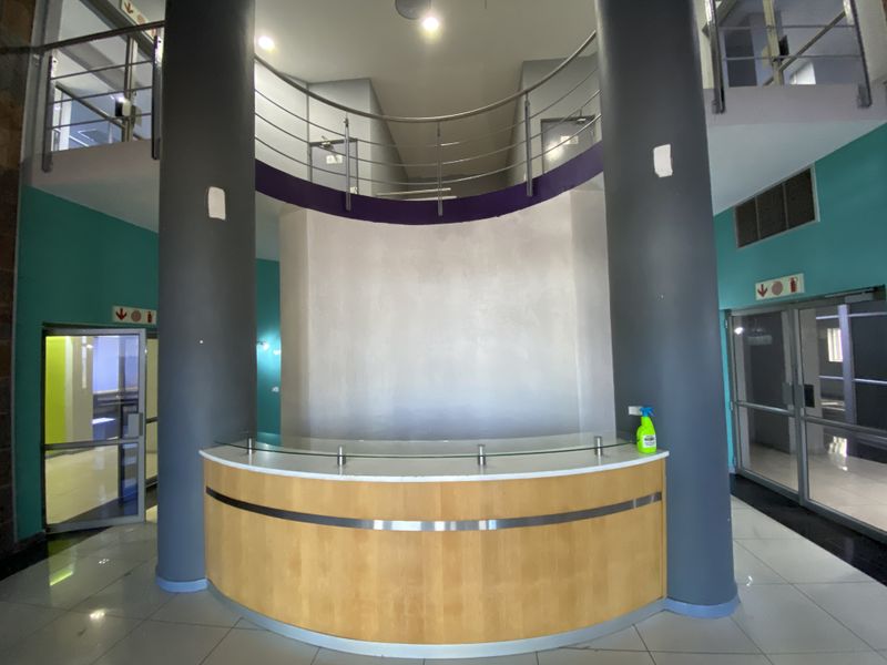 Commercial Offices To Let – 72 New Road, Midrand - Photo 5