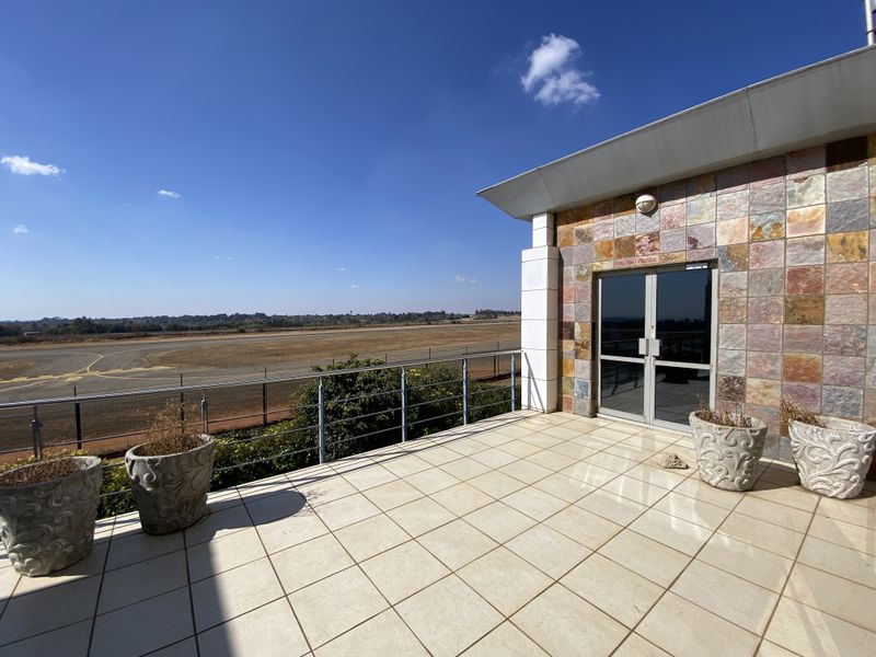 Commercial Offices To Let – 72 New Road, Midrand - Photo 2