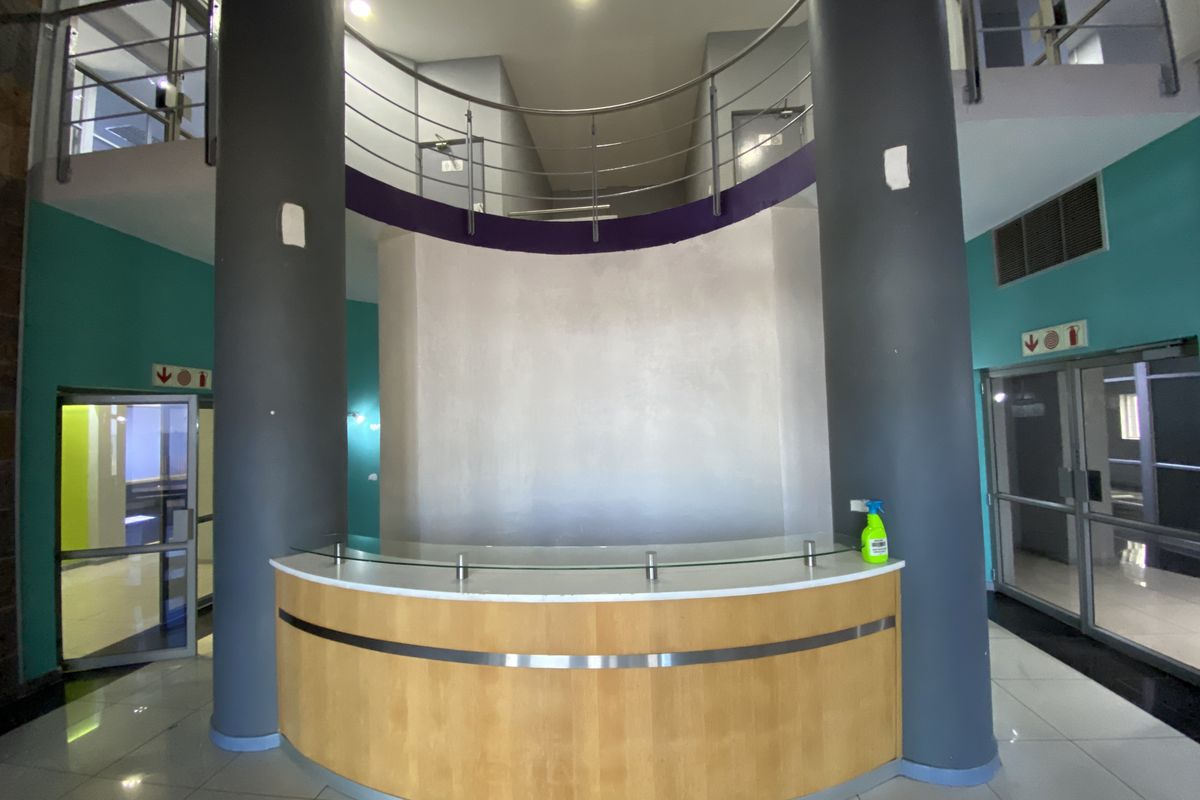 Commercial Offices To Let – 72 New Road, Midrand - Photo 5