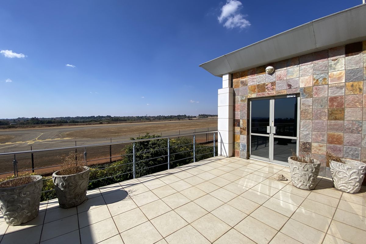 Commercial Offices To Let – 72 New Road, Midrand - Photo 2