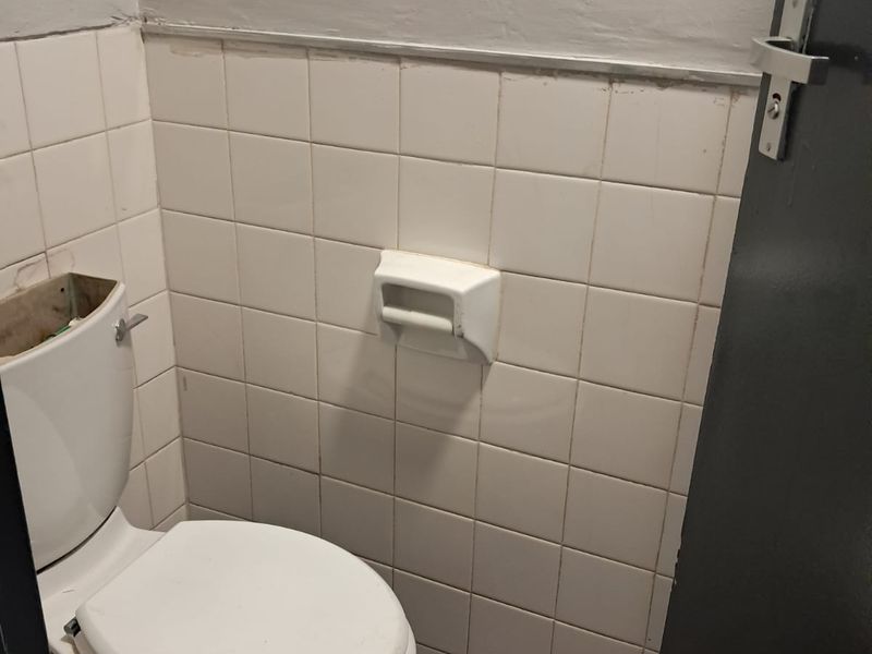 99m2 Office to let in Highveld - Photo 7