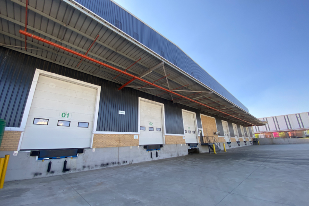 Premium 8,518m2 Logistics Facility to Let in Waterfall City Distribution Campus, Midrand - Photo 2