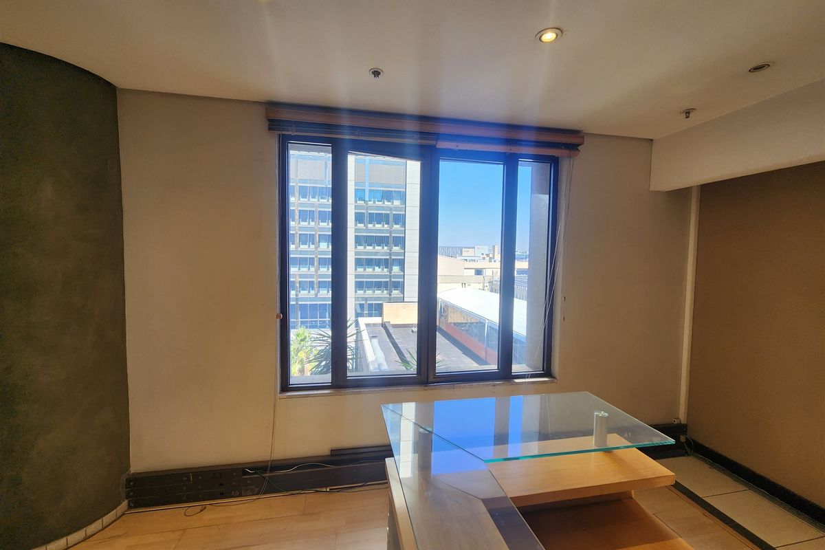 Offices to let in Sandown, Sandton - Photo 4