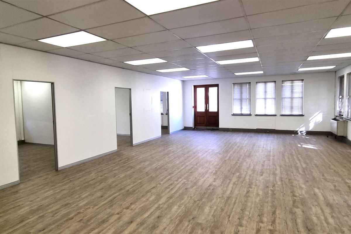 Office space to let Ground floor in Eden Park - Photo 3