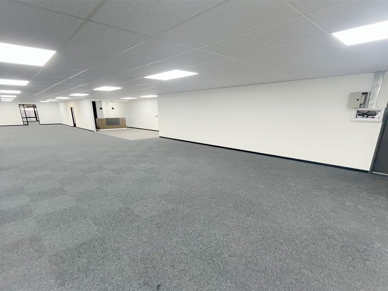 Office space to let - Photo 7