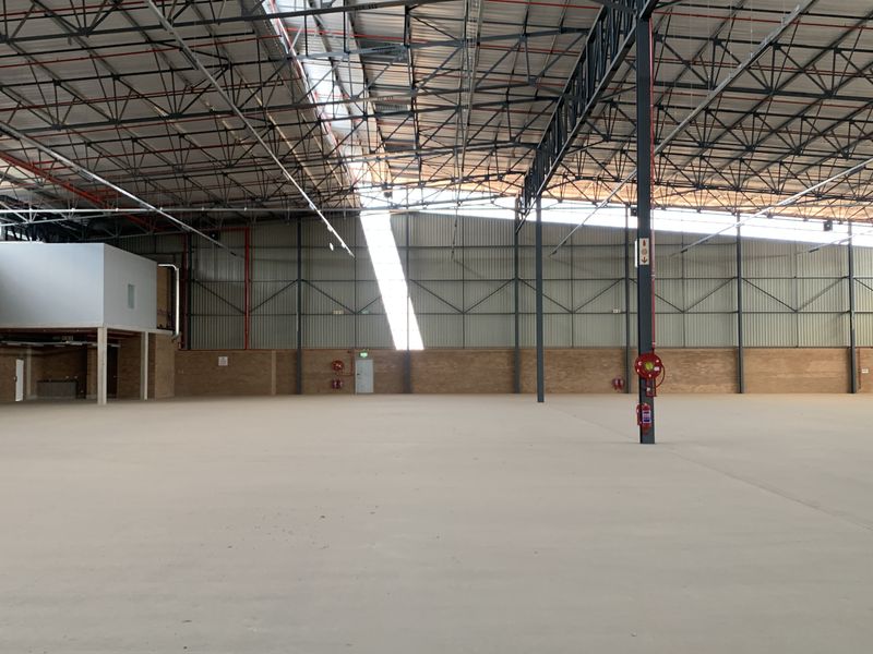 Warehouse to let in Airport Park - Photo 8